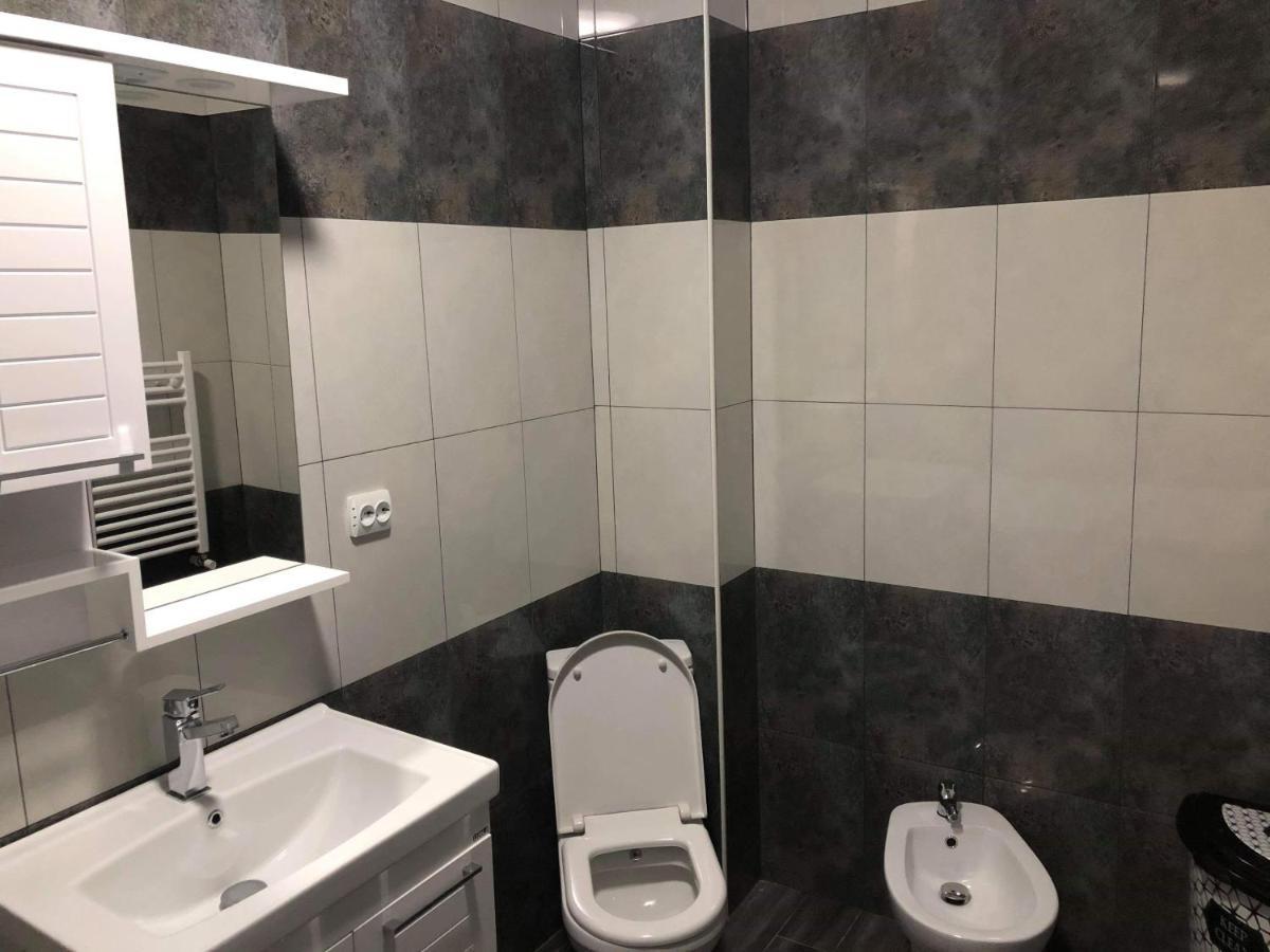 Apartament David Apartment Navodari Bagian luar foto